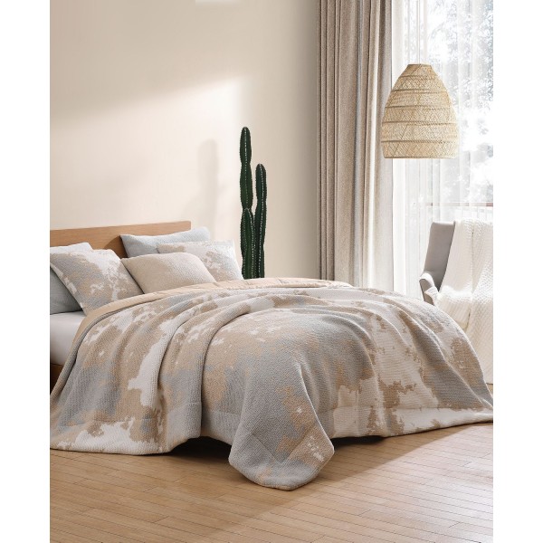 Double Snug Pixel Comforter, Full/Queen